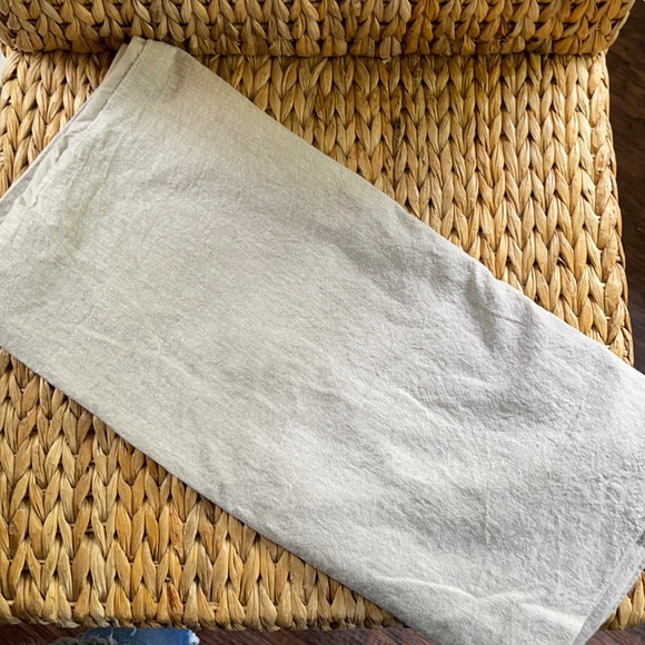 Hearth & Hand Other - 1 King Sham -Hearth & Hand in Grey